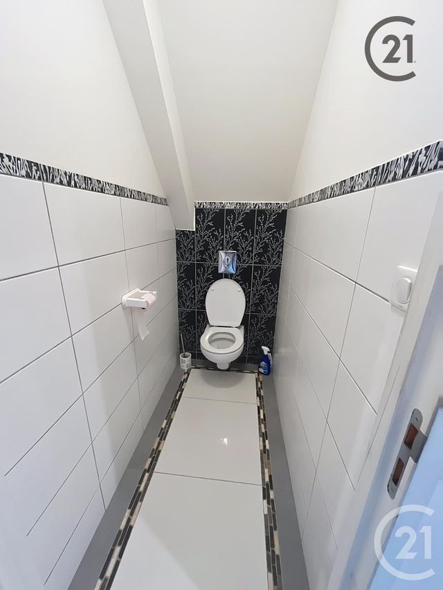 maison à vendre - 7 pièces - 222.34 m2 - CHARMOY - 89 - BOURGOGNE - Century 21 Martinot Immobilier