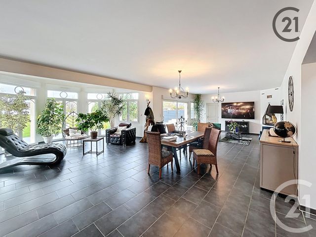 maison à vendre - 7 pièces - 222.34 m2 - CHARMOY - 89 - BOURGOGNE - Century 21 Martinot Immobilier