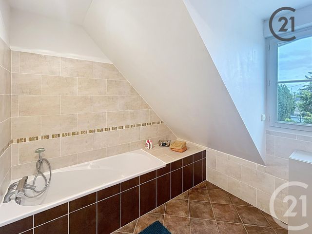 maison à vendre - 7 pièces - 222.34 m2 - CHARMOY - 89 - BOURGOGNE - Century 21 Martinot Immobilier