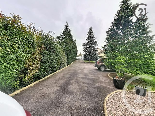 maison à vendre - 7 pièces - 222.34 m2 - CHARMOY - 89 - BOURGOGNE - Century 21 Martinot Immobilier