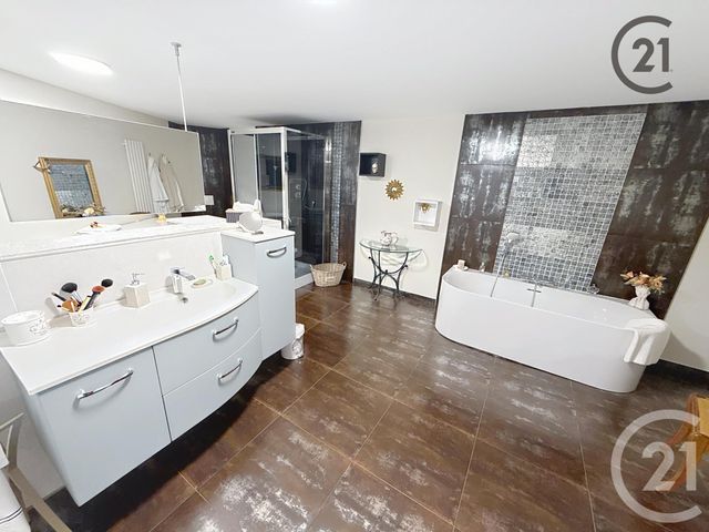 maison à vendre - 5 pièces - 164.47 m2 - AUXERRE - 89 - BOURGOGNE - Century 21 Martinot Immobilier