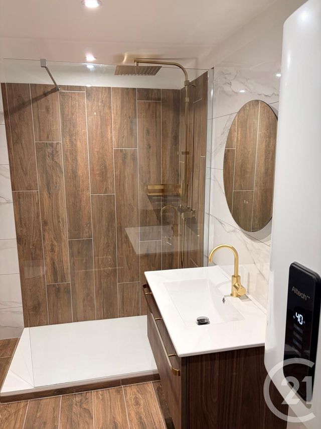 Appartement Studio à louer - 1 pièce - 25.94 m2 - AUXERRE - 89 - BOURGOGNE - Century 21 Martinot Immobilier