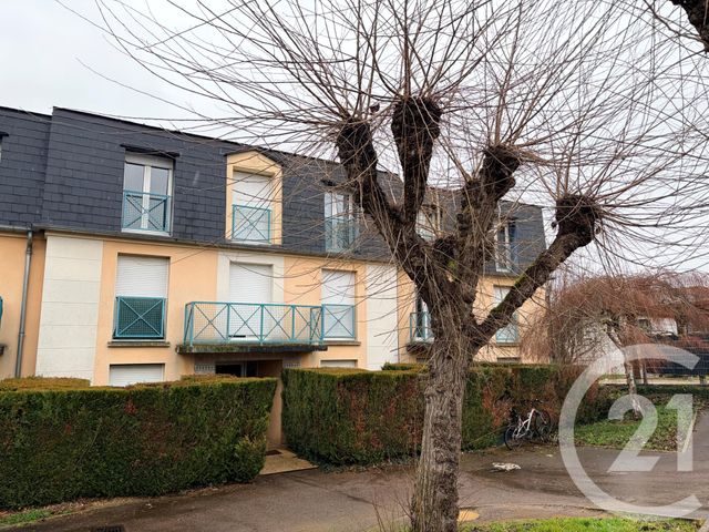 Appartement Studio à louer - 1 pièce - 19.0 m2 - AUXERRE - 89 - BOURGOGNE - Century 21 Martinot Immobilier