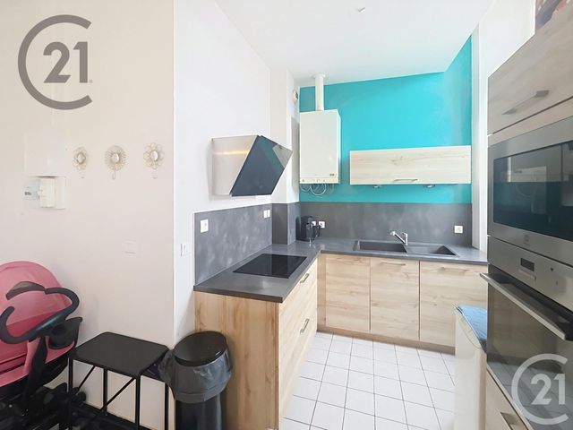 Appartement F3 à vendre - 3 pièces - 71.0 m2 - AUXERRE - 89 - BOURGOGNE - Century 21 Martinot Immobilier