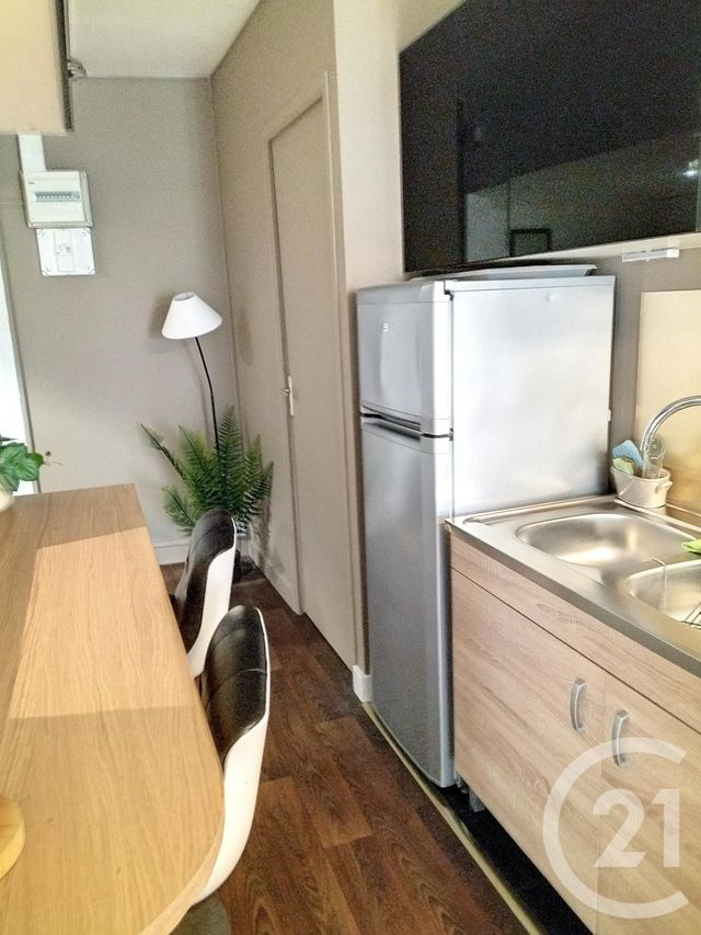 Appartement F2 à louer - 2 pièces - 42.0 m2 - AUXERRE - 89 - BOURGOGNE - Century 21 Martinot Immobilier