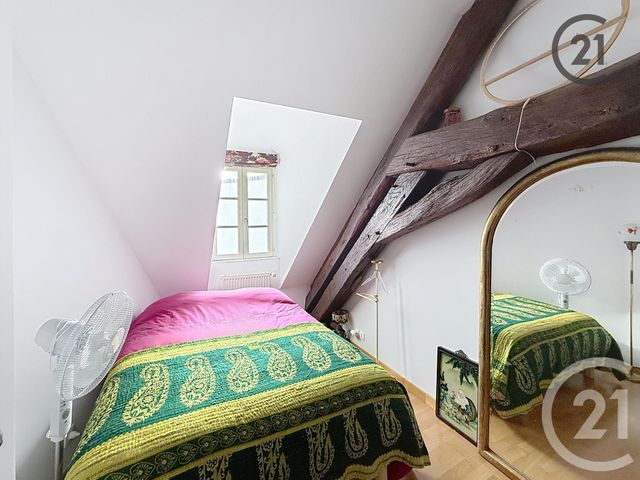 Appartement F3 à vendre - 3 pièces - 70.13 m2 - AUXERRE - 89 - BOURGOGNE - Century 21 Martinot Immobilier