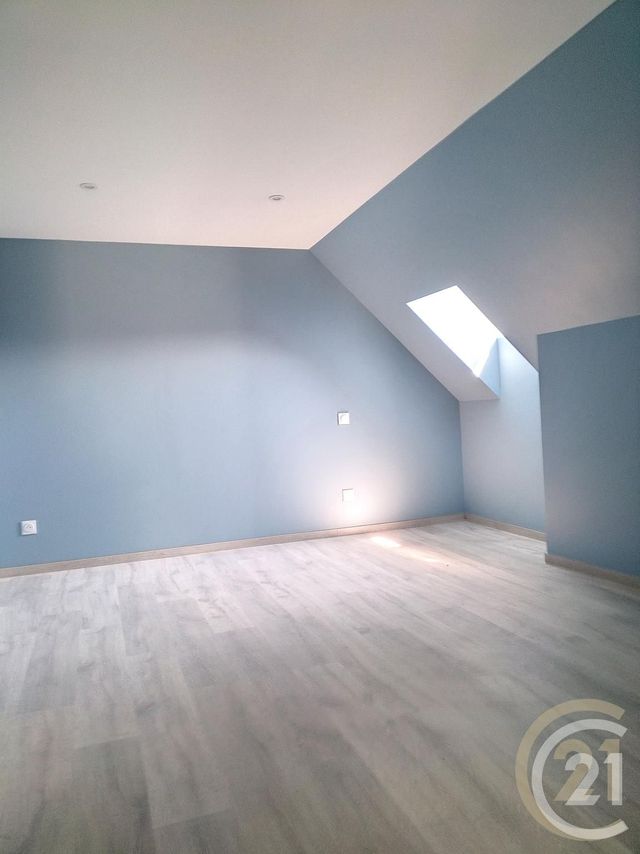 Appartement F2 à louer - 2 pièces - 68.0 m2 - AUXERRE - 89 - BOURGOGNE - Century 21 Martinot Immobilier