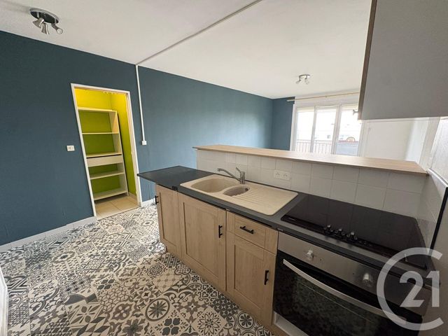 Appartement F3 à louer - 3 pièces - 50.0 m2 - ST GEORGES SUR BAULCHE - 89 - BOURGOGNE - Century 21 Martinot Immobilier