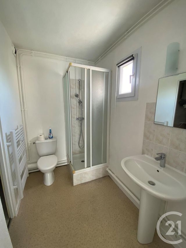 Appartement Studio à louer - 1 pièce - 24.0 m2 - 89 - BOURGOGNE - Century 21 Martinot Immobilier