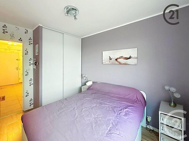 Appartement F2 à vendre - 2 pièces - 51.8 m2 - MIGENNES - 89 - BOURGOGNE - Century 21 Martinot Immobilier