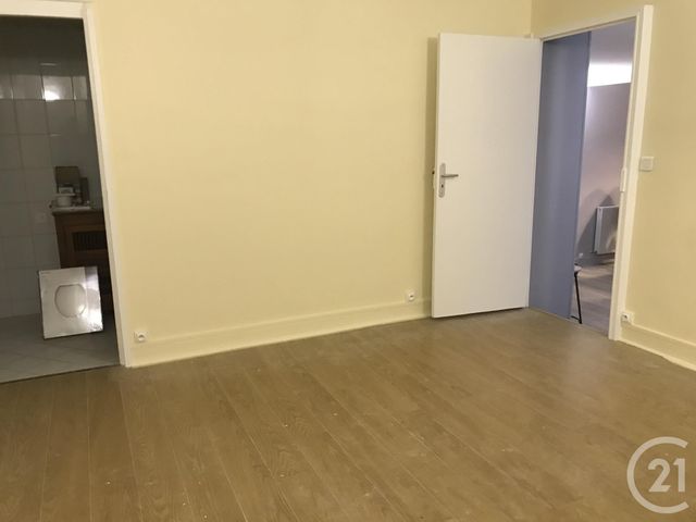 Appartement F2 à louer - 2 pièces - 50.0 m2 - AUXERRE - 89 - BOURGOGNE - Century 21 Martinot Immobilier