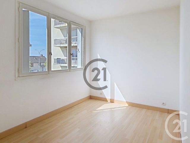 Appartement F2 à vendre - 2 pièces - 52.0 m2 - MIGENNES - 89 - BOURGOGNE - Century 21 Martinot Immobilier