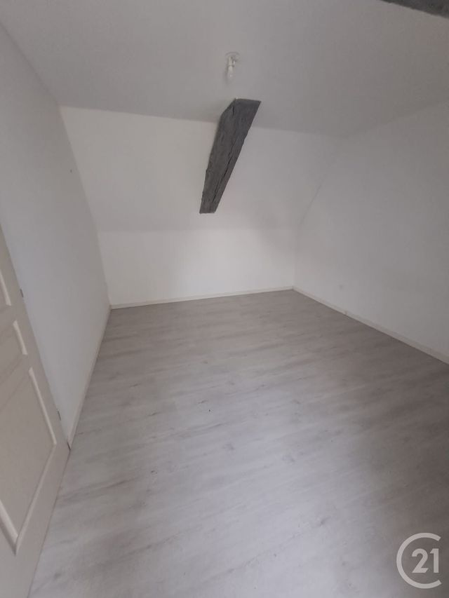 Appartement T2 à louer - 2 pièces - 44.0 m2 - SEIGNELAY - 89 - BOURGOGNE - Century 21 Martinot Immobilier