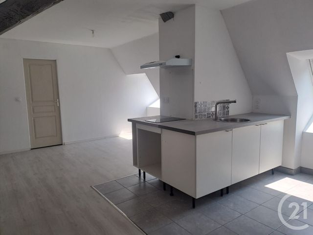 Appartement T2 à louer - 2 pièces - 44.0 m2 - SEIGNELAY - 89 - BOURGOGNE - Century 21 Martinot Immobilier