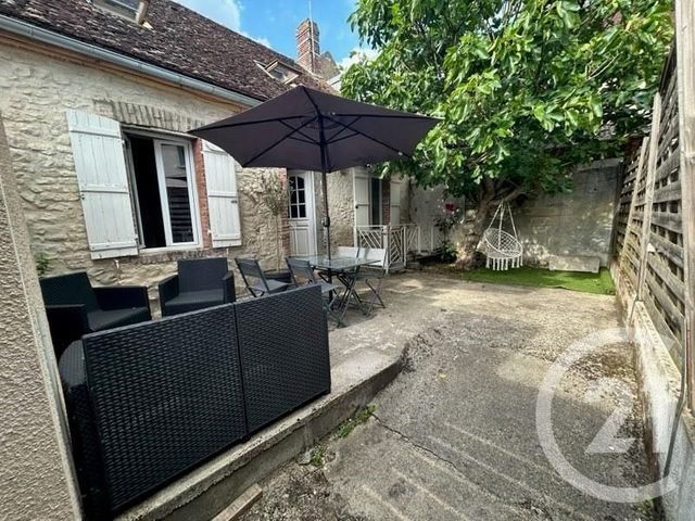 maison à louer - 5 pièces - 84.0 m2 - MONTHOLON - 89 - BOURGOGNE - Century 21 Martinot Immobilier