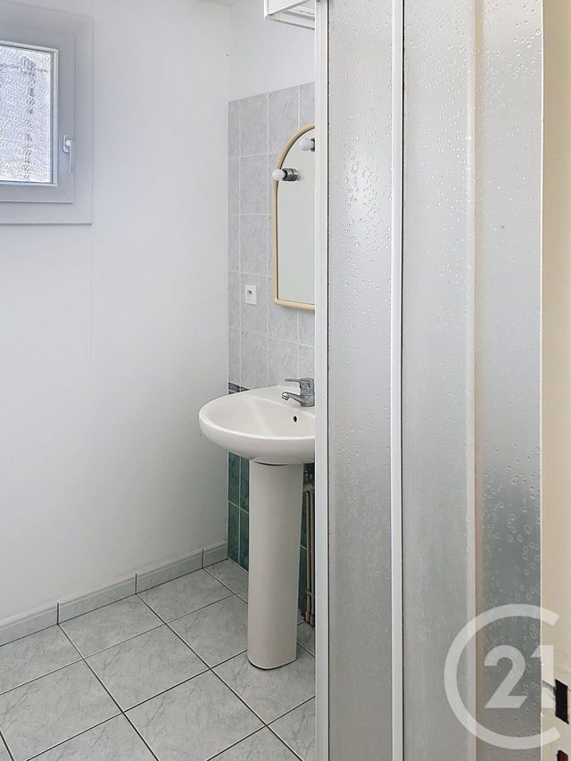 maison à vendre - 8 pièces - 136.7 m2 - ST GEORGES SUR BAULCHE - 89 - BOURGOGNE - Century 21 Martinot Immobilier