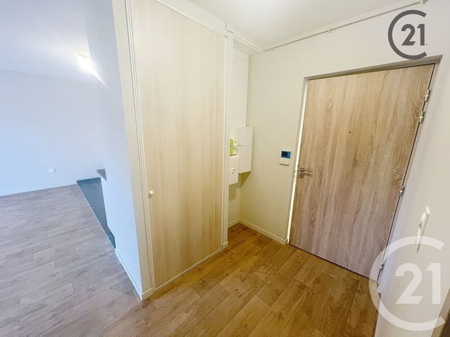 Appartement F3 à vendre - 3 pièces - 67.46 m2 - AUXERRE - 89 - BOURGOGNE - Century 21 Martinot Immobilier