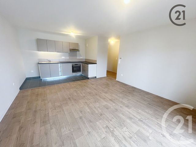 Appartement F3 à vendre - 3 pièces - 67.46 m2 - AUXERRE - 89 - BOURGOGNE - Century 21 Martinot Immobilier