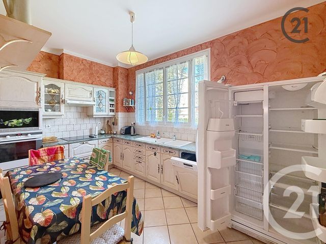 Appartement à vendre - 5 pièces - 126.0 m2 - AUXERRE - 89 - BOURGOGNE - Century 21 Martinot Immobilier