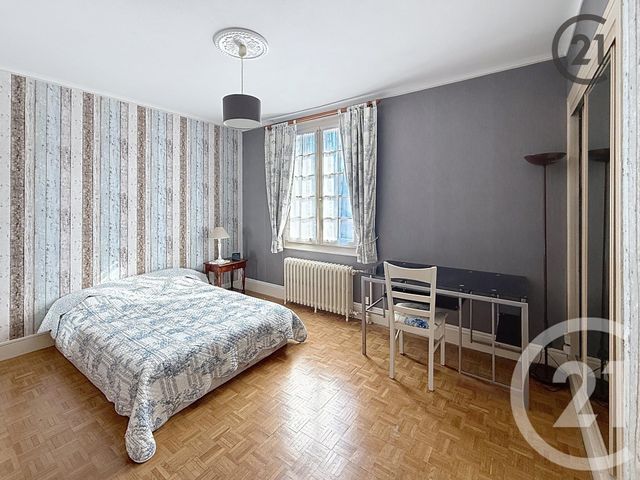 Appartement à vendre - 5 pièces - 126.0 m2 - AUXERRE - 89 - BOURGOGNE - Century 21 Martinot Immobilier