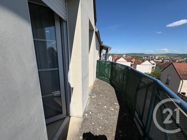 Appartement F2 à louer - 2 pièces - 49.26 m2 - AUXERRE - 89 - BOURGOGNE - Century 21 Martinot Immobilier