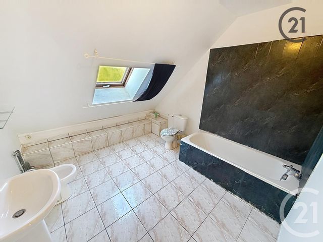 maison à vendre - 6 pièces - 111.79 m2 - CHEMILLY SUR YONNE - 89 - BOURGOGNE - Century 21 Martinot Immobilier