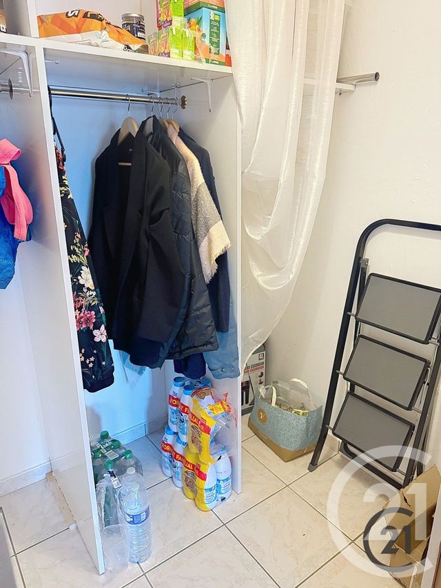 Appartement F4 à vendre - 5 pièces - 95.95 m2 - AUXERRE - 89 - BOURGOGNE - Century 21 Martinot Immobilier