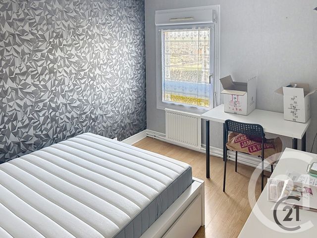 Appartement F4 à vendre - 5 pièces - 95.95 m2 - AUXERRE - 89 - BOURGOGNE - Century 21 Martinot Immobilier