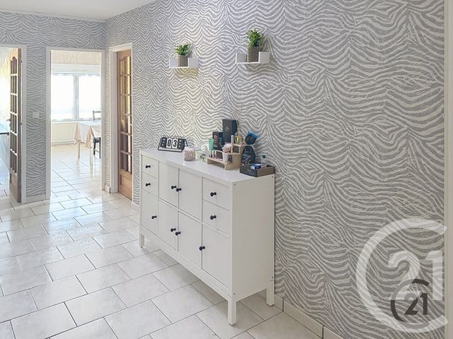 Appartement F4 à vendre - 5 pièces - 95.95 m2 - AUXERRE - 89 - BOURGOGNE - Century 21 Martinot Immobilier