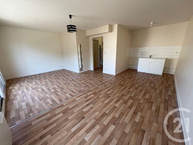 Appartement F1 à louer AUXERRE