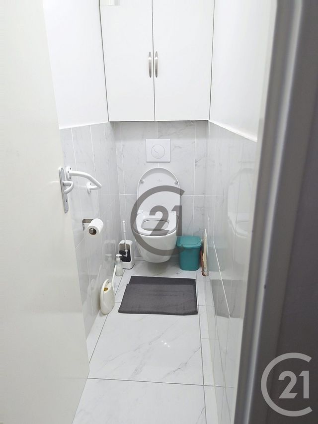 Appartement F5 à vendre - 5 pièces - 86.67 m2 - AUXERRE - 89 - BOURGOGNE - Century 21 Martinot Immobilier