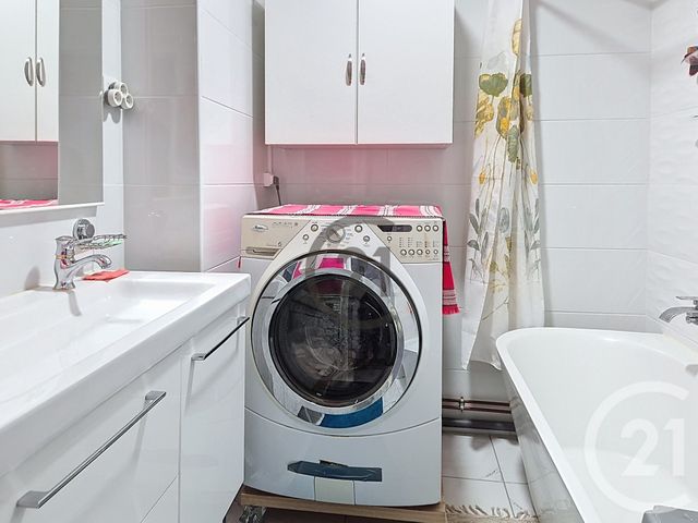 Appartement F5 à vendre - 5 pièces - 86.67 m2 - AUXERRE - 89 - BOURGOGNE - Century 21 Martinot Immobilier