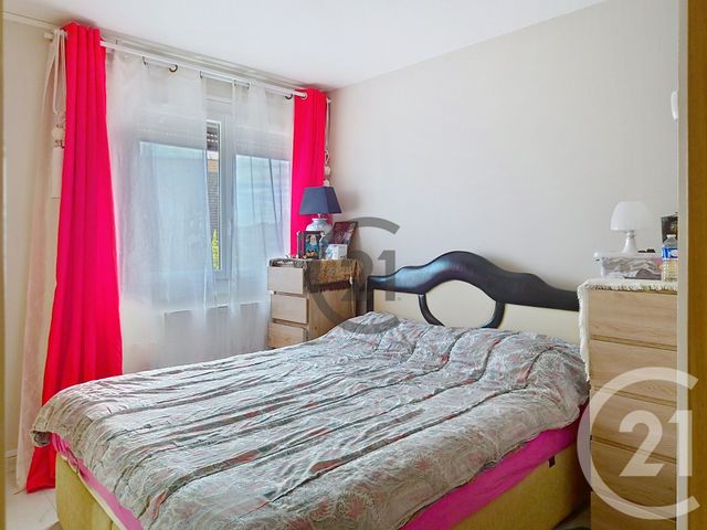 Appartement F5 à vendre - 5 pièces - 86.67 m2 - AUXERRE - 89 - BOURGOGNE - Century 21 Martinot Immobilier