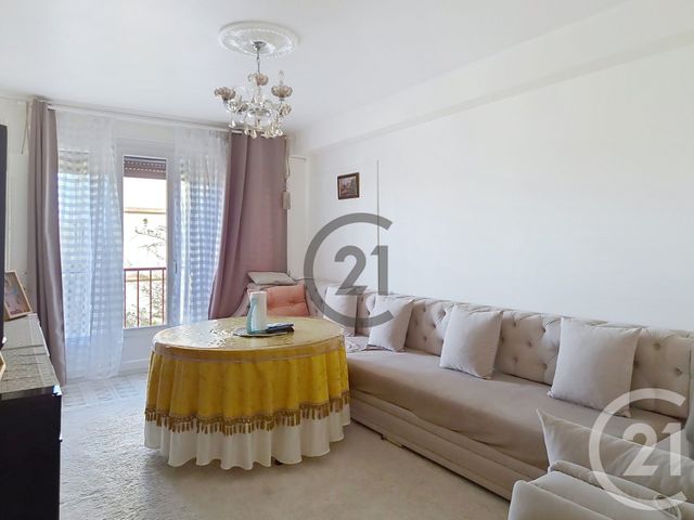 Appartement F5 à vendre - 5 pièces - 86.67 m2 - AUXERRE - 89 - BOURGOGNE - Century 21 Martinot Immobilier