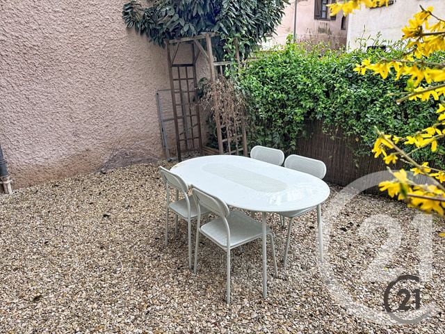 Appartement F3 à vendre - 3 pièces - 46.48 m2 - AUXERRE - 89 - BOURGOGNE - Century 21 Martinot Immobilier