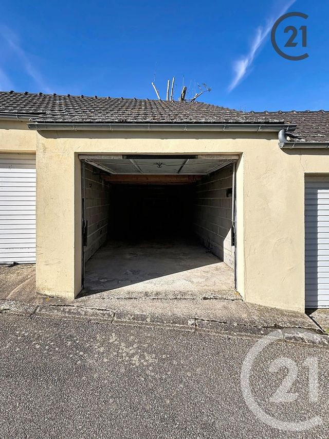 Appartement F4 à vendre - 4 pièces - 125.0 m2 - AUXERRE - 89 - BOURGOGNE - Century 21 Martinot Immobilier