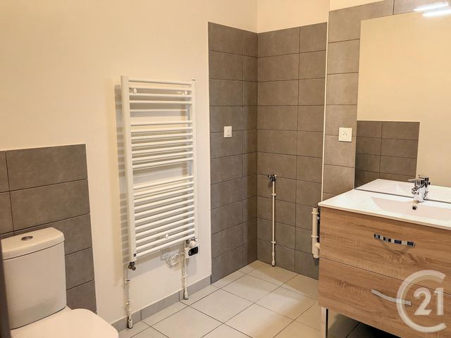 Appartement F2 à louer - 2 pièces - 50.07 m2 - AUXERRE - 89 - BOURGOGNE - Century 21 Martinot Immobilier