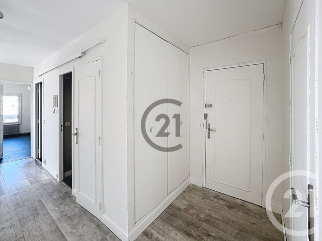 Appartement F3 à vendre - 3 pièces - 87.89 m2 - AUXERRE - 89 - BOURGOGNE - Century 21 Martinot Immobilier