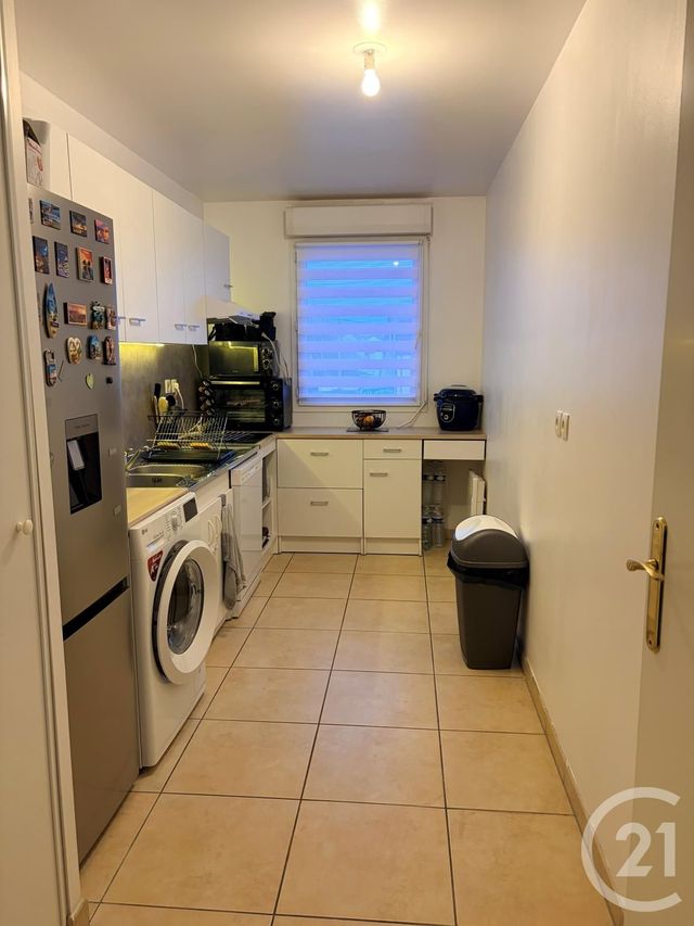 Appartement F3 à louer - 3 pièces - 88.0 m2 - AUXERRE - 89 - BOURGOGNE - Century 21 Martinot Immobilier