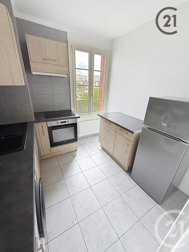 Appartement F2 à vendre - 3 pièces - 43.76 m2 - AUXERRE - 89 - BOURGOGNE - Century 21 Martinot Immobilier