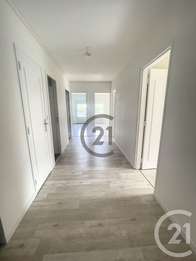 Appartement F3 à vendre - 3 pièces - 70.26 m2 - AUXERRE - 89 - BOURGOGNE - Century 21 Martinot Immobilier