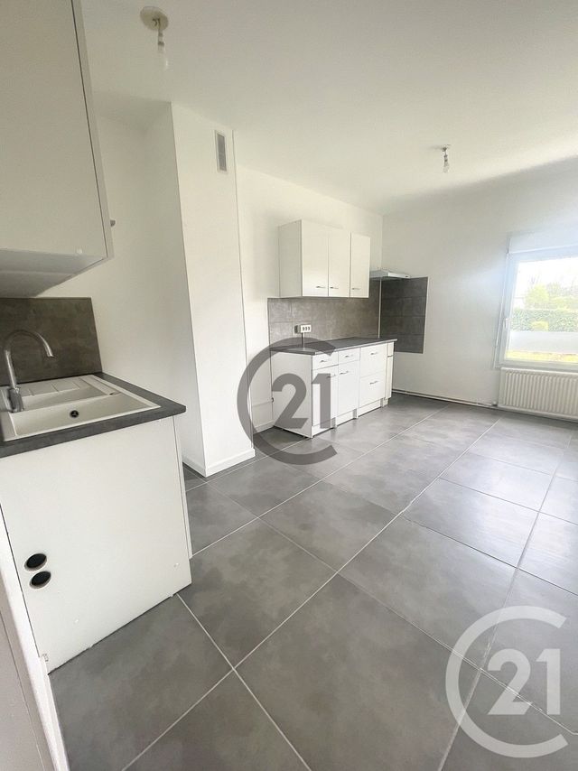 Appartement F3 à vendre - 3 pièces - 70.26 m2 - AUXERRE - 89 - BOURGOGNE - Century 21 Martinot Immobilier