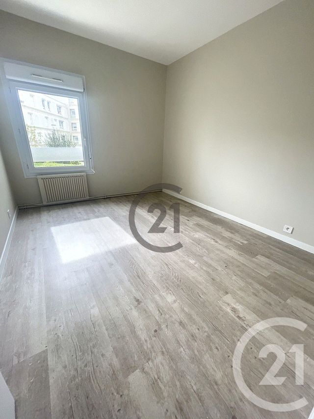Appartement F3 à vendre - 3 pièces - 70.26 m2 - AUXERRE - 89 - BOURGOGNE - Century 21 Martinot Immobilier