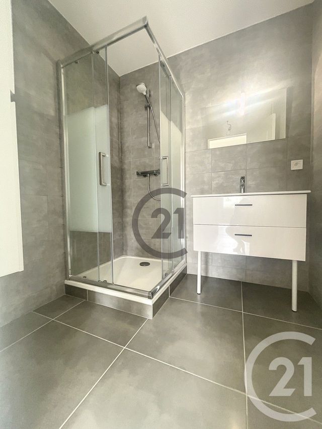 Appartement F3 à vendre - 3 pièces - 70.26 m2 - AUXERRE - 89 - BOURGOGNE - Century 21 Martinot Immobilier
