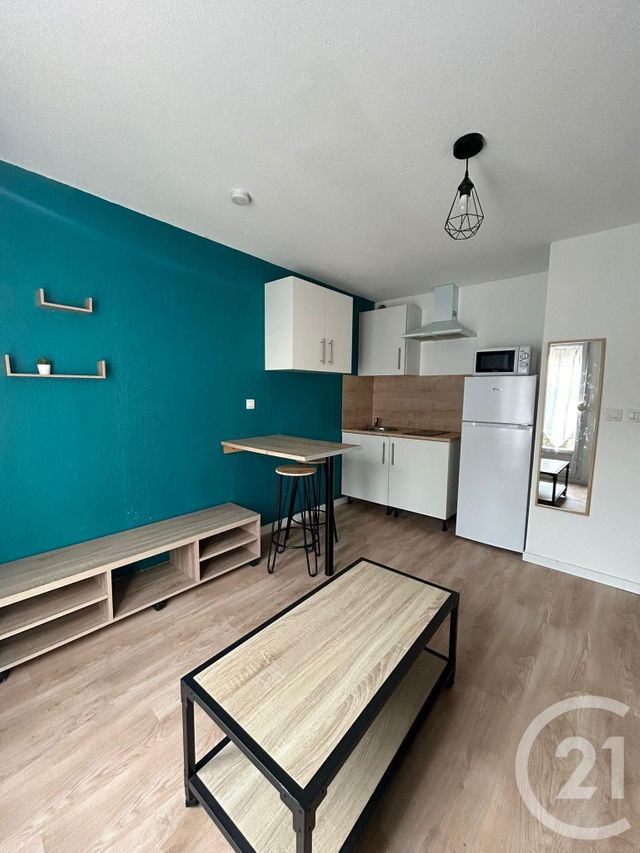 Appartement Studio à louer - 1 pièce - 19.55 m2 - AUXERRE - 89 - BOURGOGNE - Century 21 Martinot Immobilier