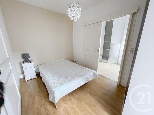 Appartement T2 à louer - 2 pièces - 34.0 m2 - AUXERRE - 89 - BOURGOGNE - Century 21 Martinot Immobilier