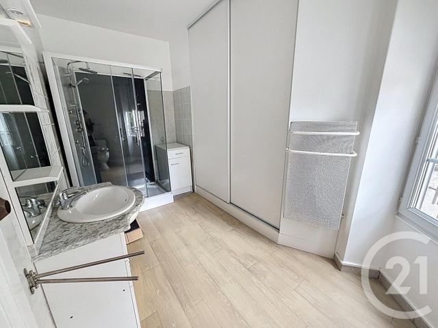 Appartement T2 à louer - 2 pièces - 34.0 m2 - AUXERRE - 89 - BOURGOGNE - Century 21 Martinot Immobilier