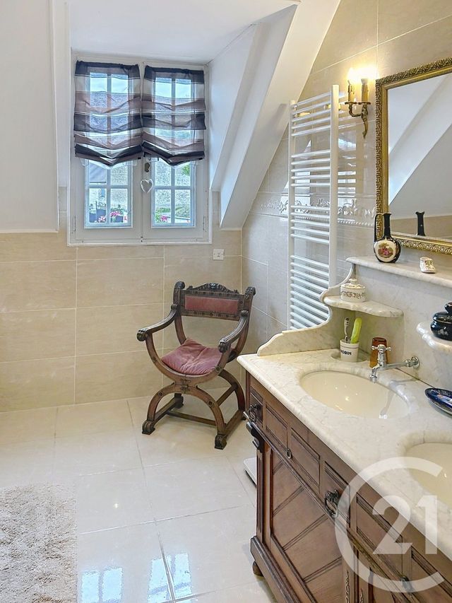 maison à vendre - 6 pièces - 180.04 m2 - POILLY SUR THOLON - 89 - BOURGOGNE - Century 21 Martinot Immobilier