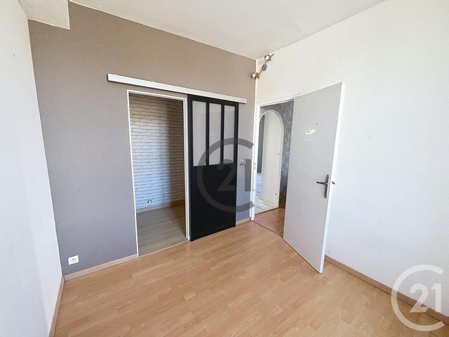 Appartement F3 bis à vendre - 4 pièces - 89.86 m2 - DEUX RIVIERES - 89 - BOURGOGNE - Century 21 Martinot Immobilier
