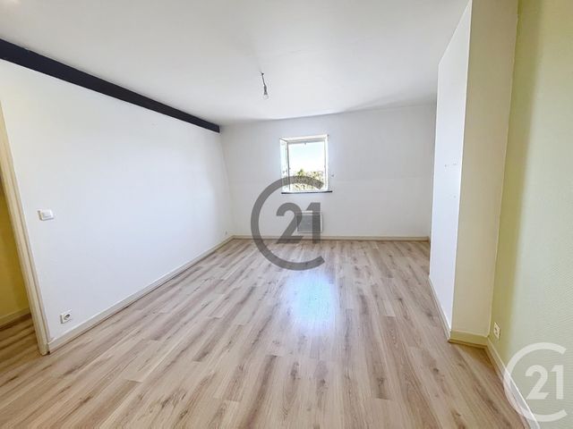 Appartement F2 à vendre - 2 pièces - 39.24 m2 - AUXERRE - 89 - BOURGOGNE - Century 21 Martinot Immobilier